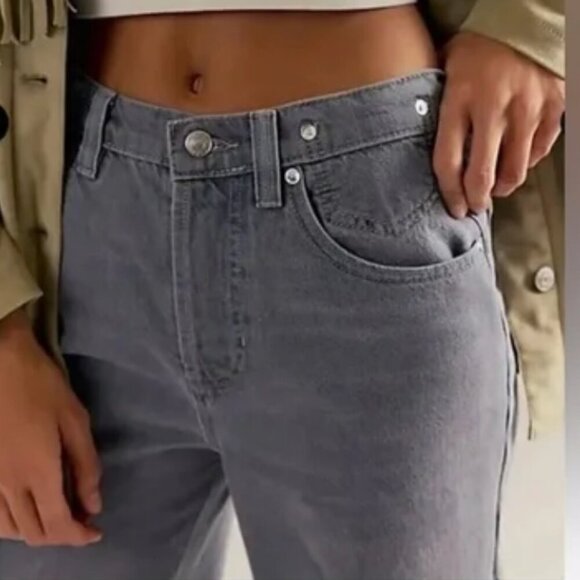 NWT Free People Eden High Slouchy Flare Jeans in Diamond - Picture 4 of 8